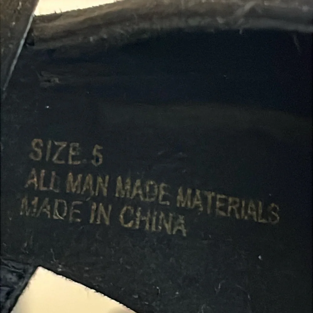 LULUS Ellarose Black Suede Ankle Strap Chunky Heels Size 5 NEW - Picture 13 of 15